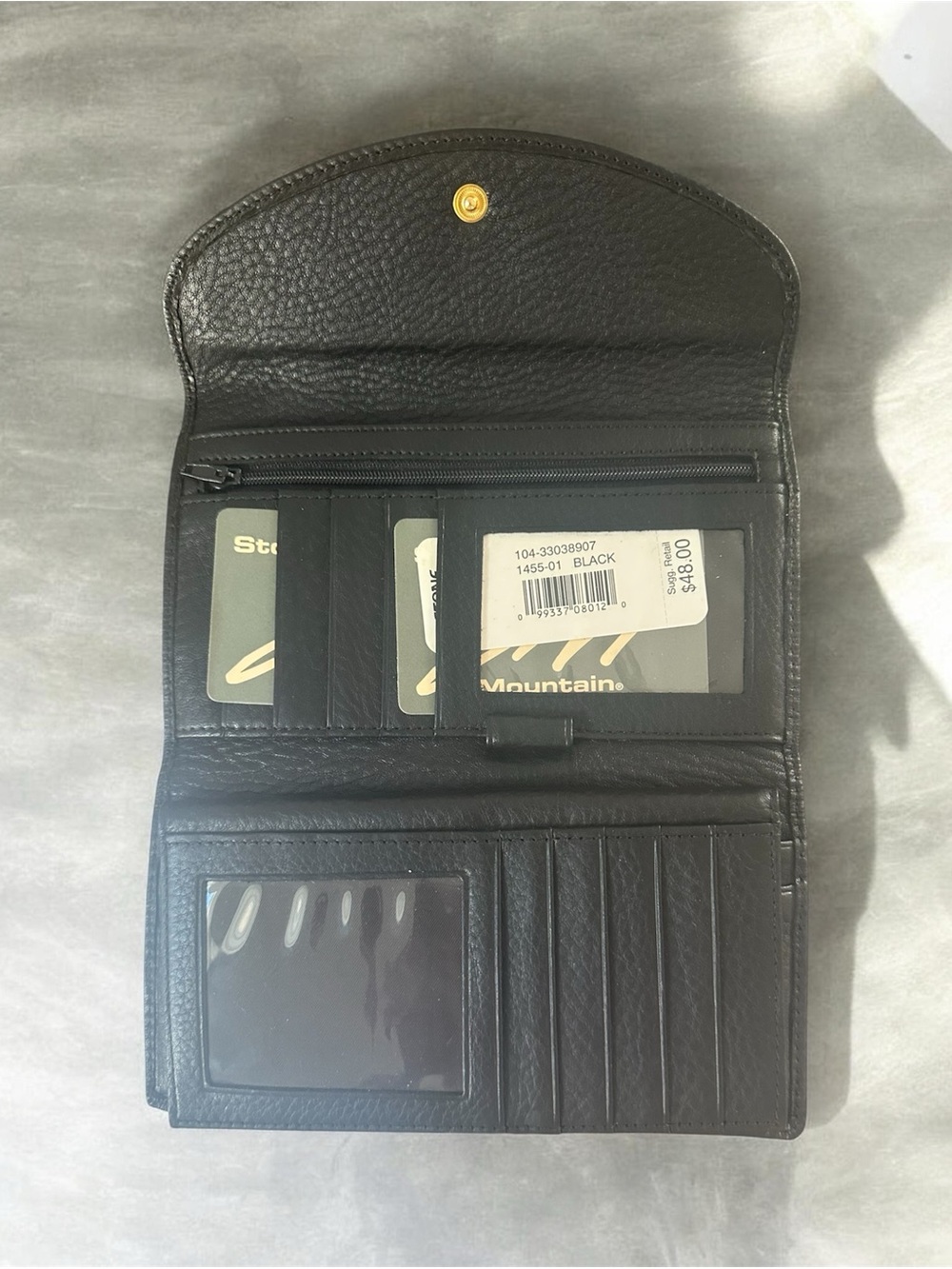 Stone Mountain Black Leather Trifold Wallet with Zipper Pocket